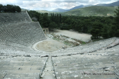 Το  αρχαιο θεατρο της Επιδαυρου